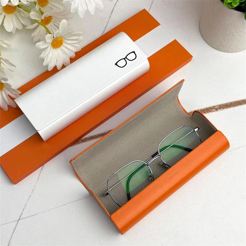 Eyeglass%20Box%20Male%20Female%20Retro%20Hyperopia%20Glasses%20Case%20Small%20Fresh%20Student%20Portable%20Anti-pressure%20Glasses%20Case%20BRYT%20-%20Image%203