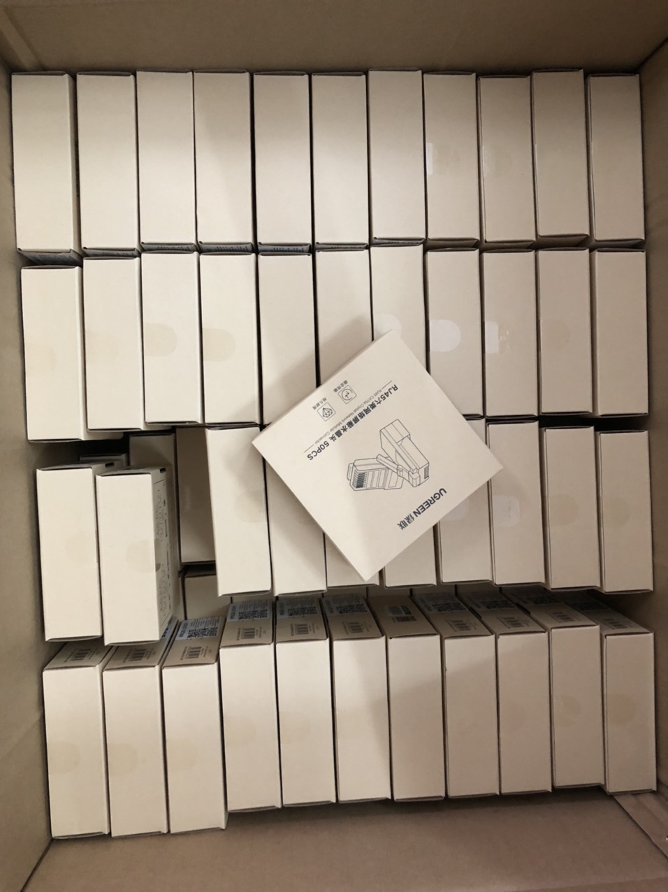 20333 Hạt mạng cat6 FTP Ugreen 10 chiếc / túi