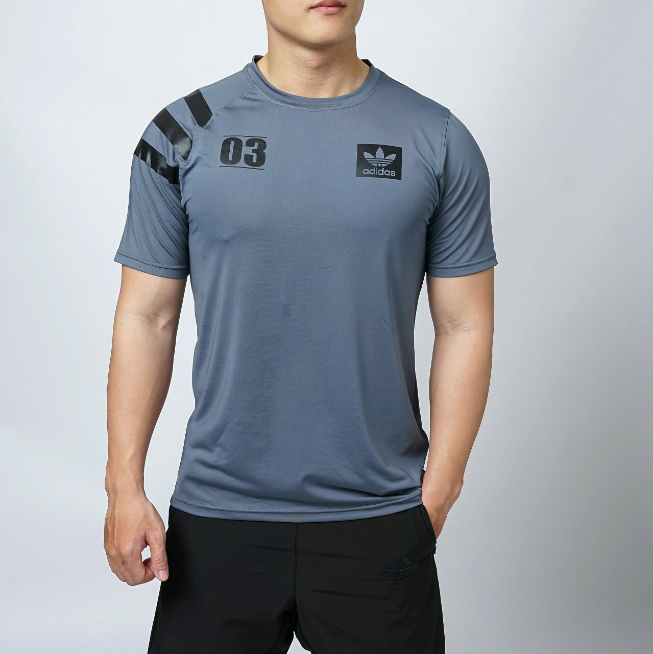 Áo thể thao nam cổ tròn ADP55