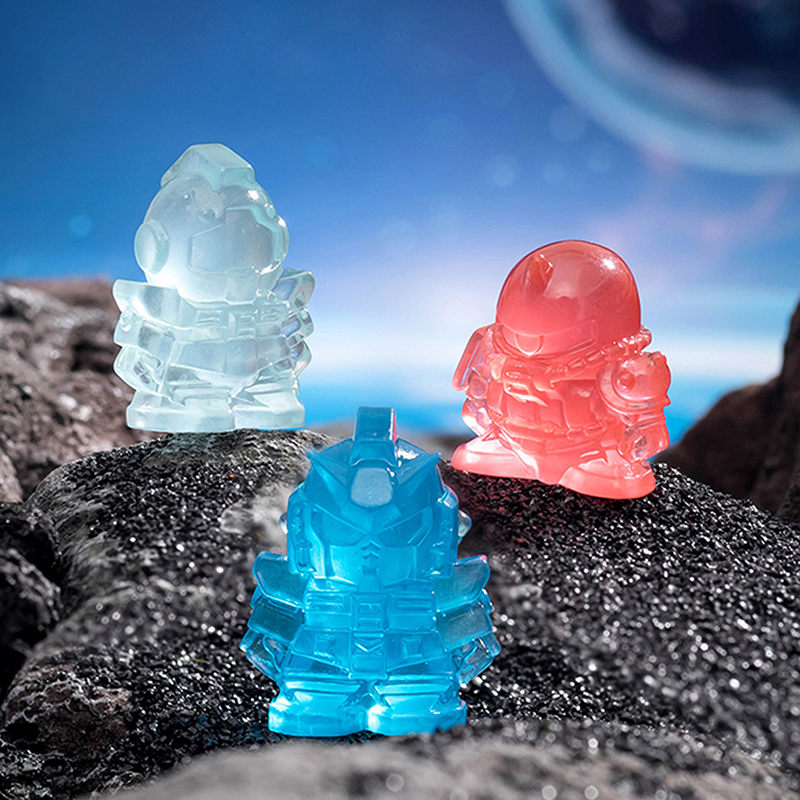 3PCS/Bag Luminous Mini Robot Resin Micro Landscape Ornaments Glow At ...