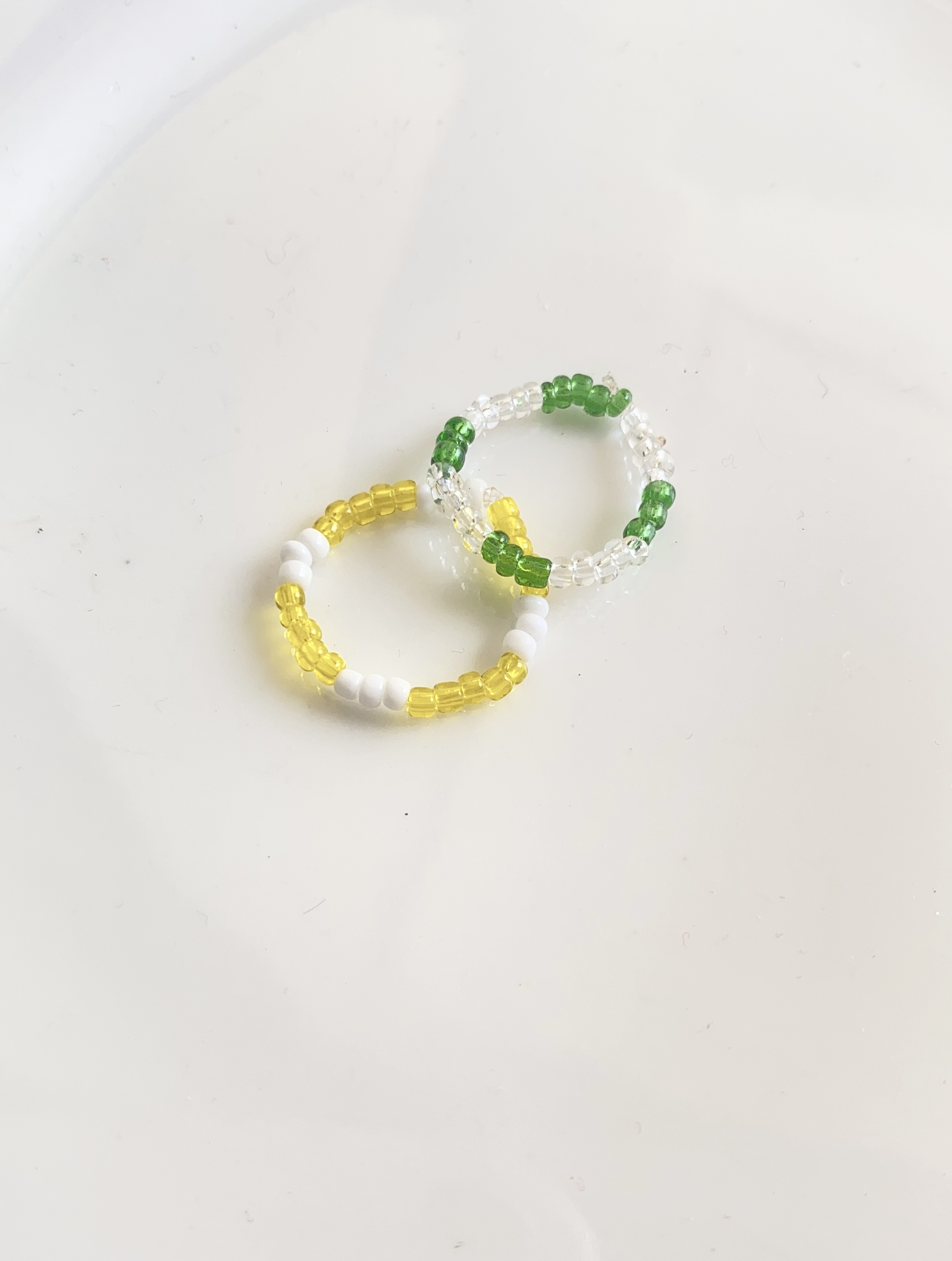 Nhẫn hạt cườm đính hoa siêu yêu