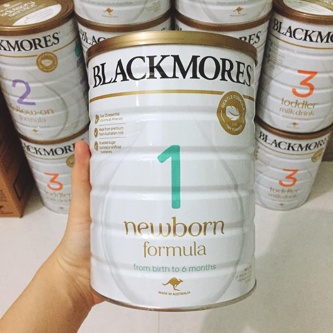 Sữa Black Mores 900g