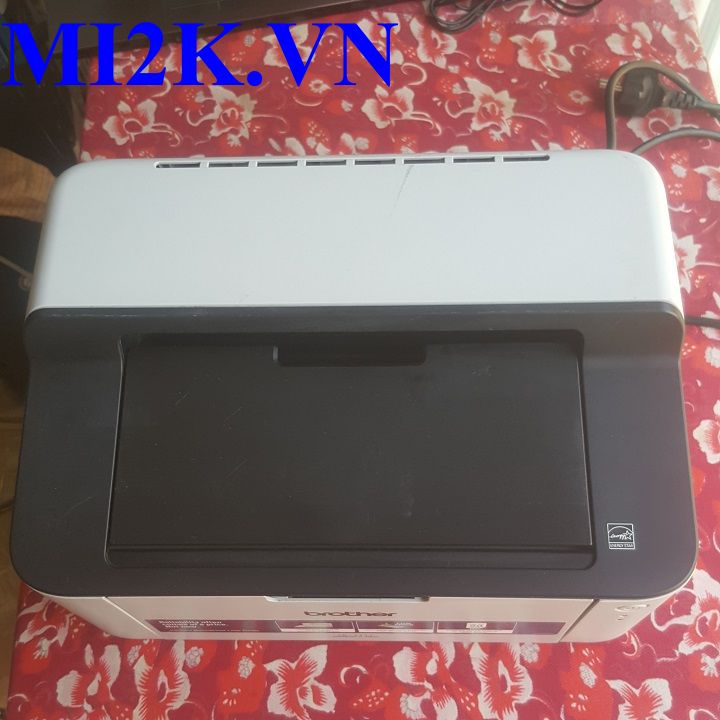 Máy In Văn Phòng 1 mặt nhỏ gọn - Brother 1111 ( Kèm Hộp Mực Không Mực Thải - Dây Nguồn , Cáp in Mới 100% Đi Theo Máy)