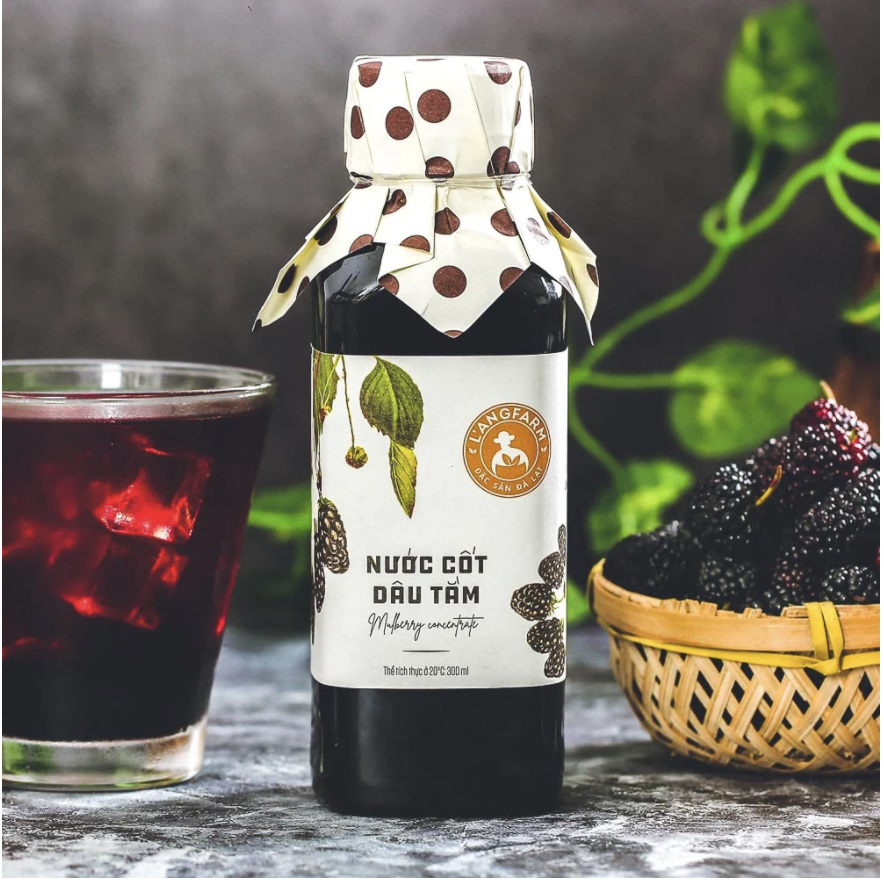 Chai Nước Cốt Dâu Tằm 300ml Langfarm Đà Lạt