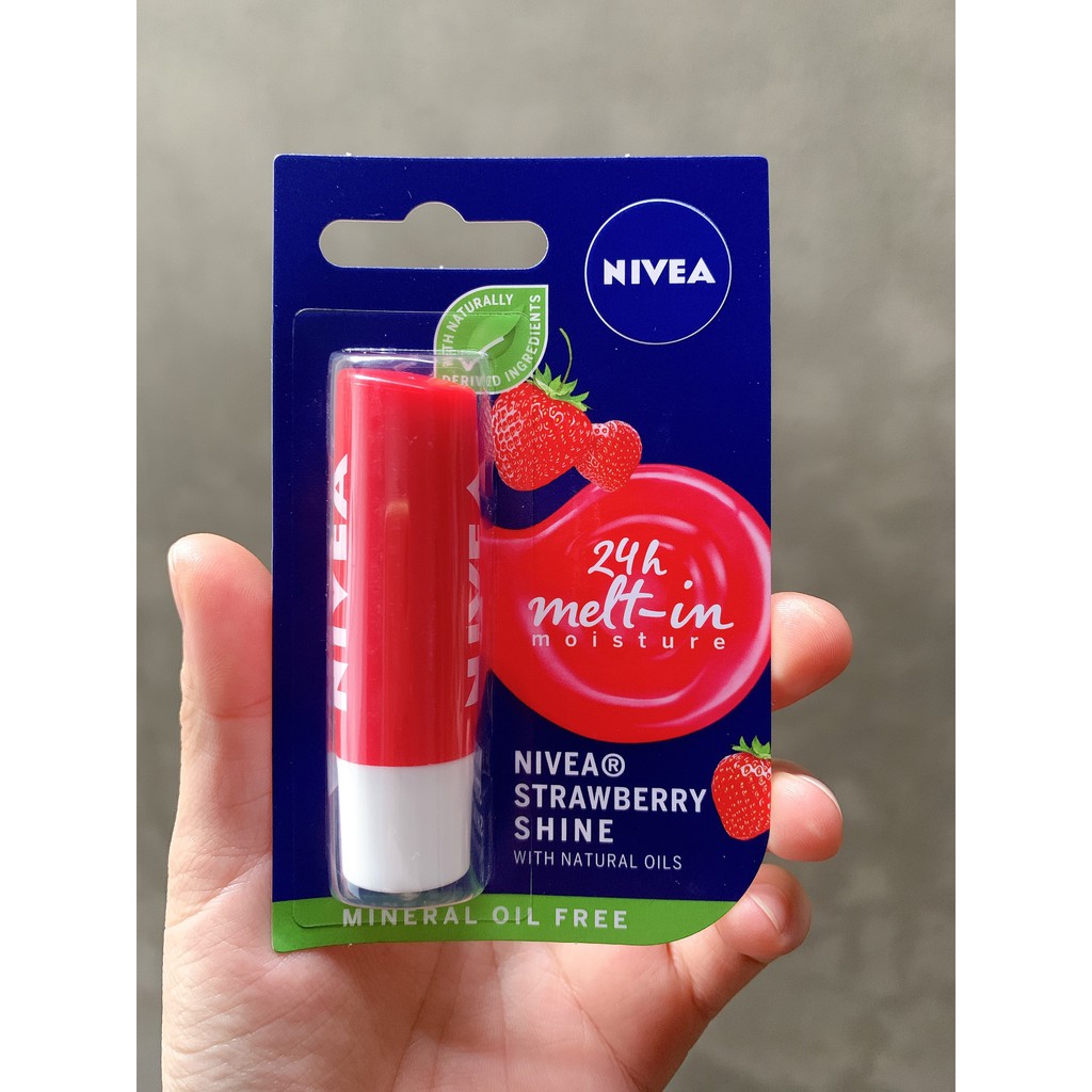 Son dưỡng ẩm và mềm môi Nivea (4.8g) - Đức Chính Hãng
