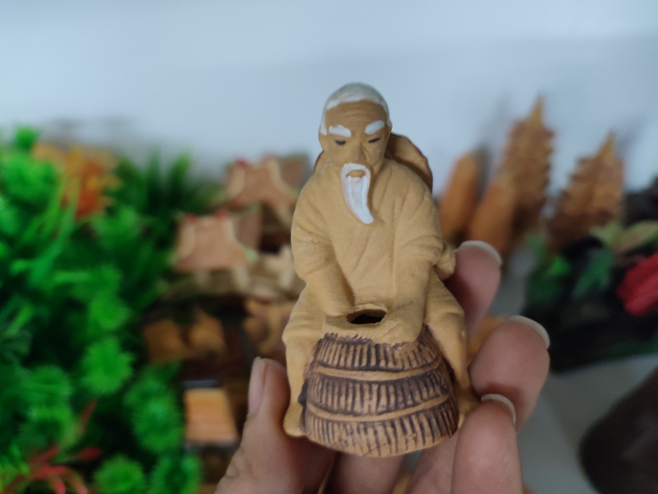 Tiểu cảnh trang trí bể cá, hòn non bộ