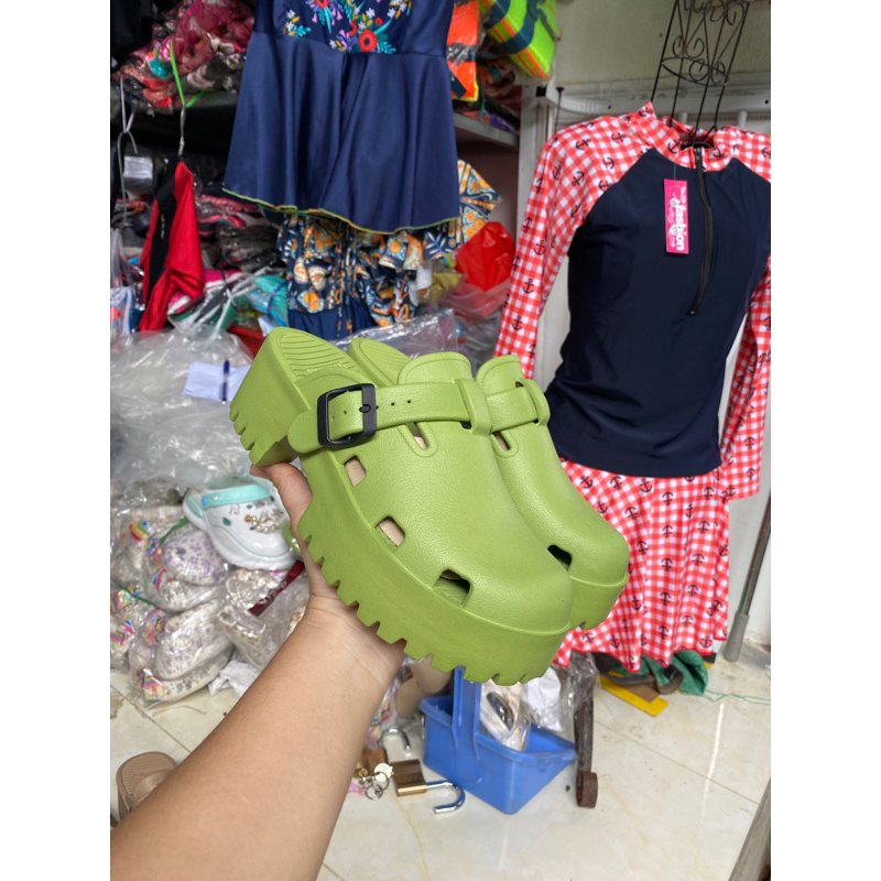 Dép bít nhựa đế cao nữ nhiều màu size 36-39
