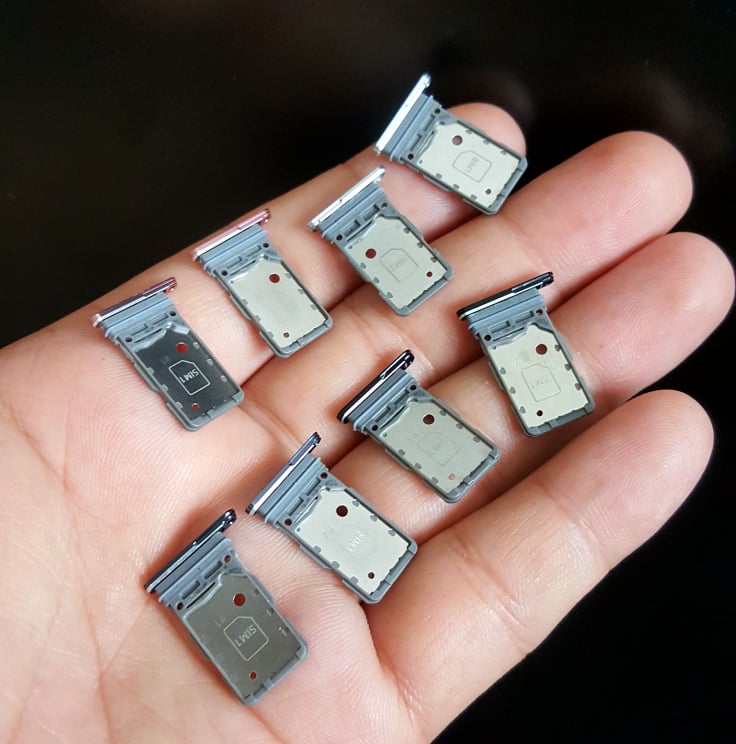 Good Samsung Galaxy S21 plus SIM card tray