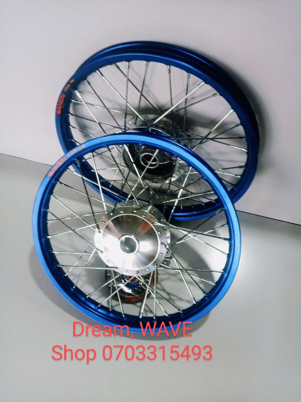 [HCM] CẶP BÁNH CĂM WAVE 100. 110 DREAM  VÀ CÁC DÕNG XE SỐ CĂM ĐÙM MẠ CROM LOẠI 1 KÈM 2 MÁ ĐÙM Có 7 Màu