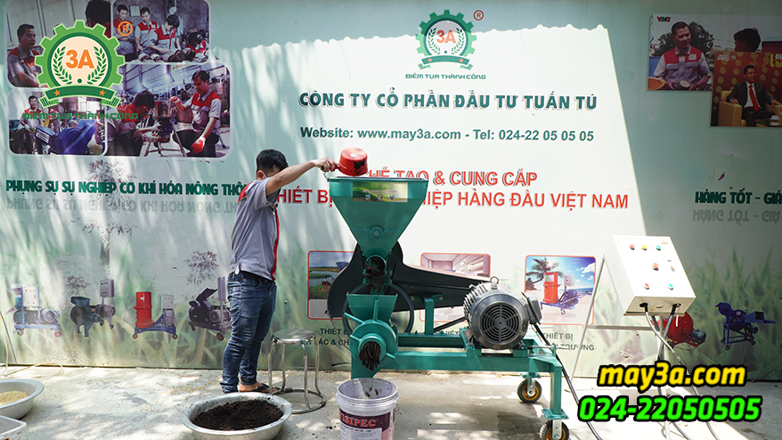 Máy ép phân trùn quế viên nén 3A15Kw