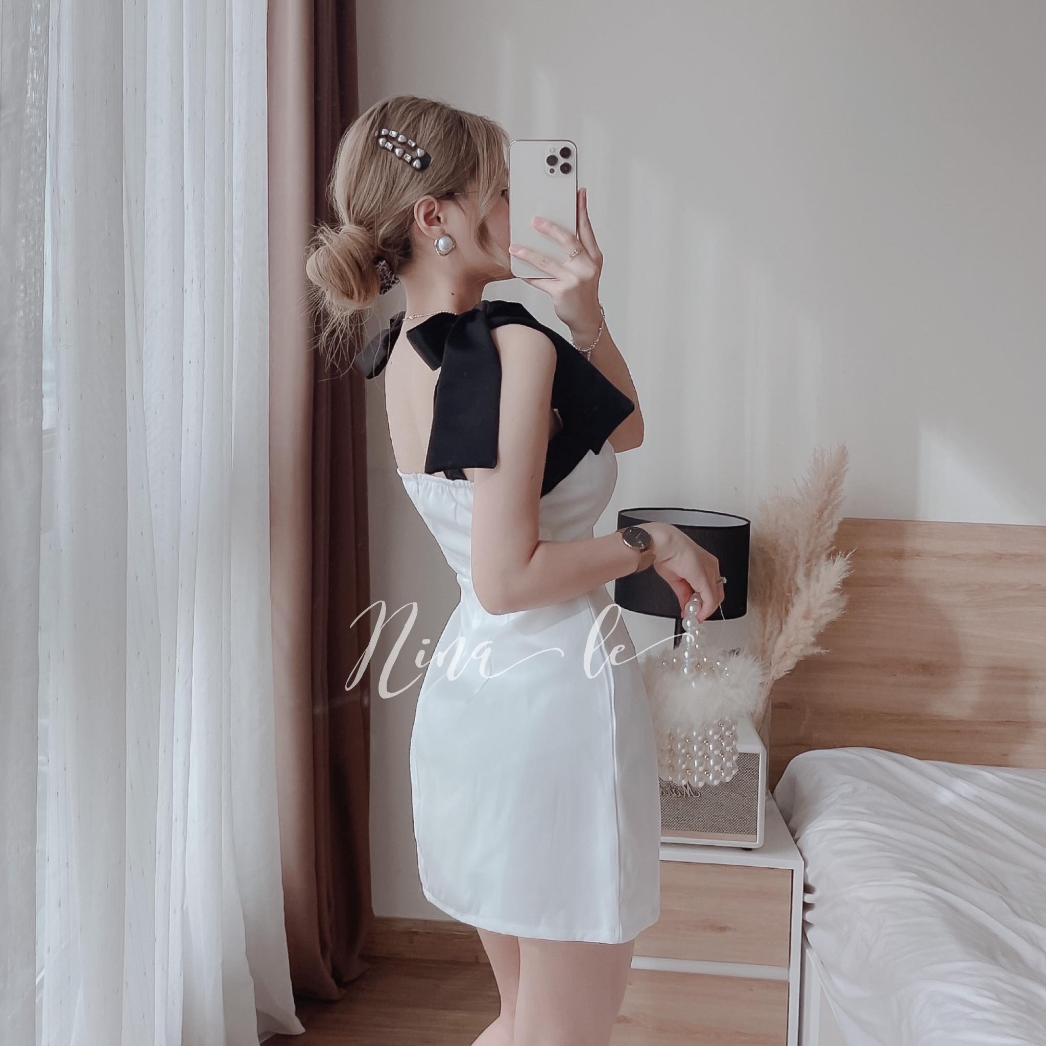 ĐẦM 2 DÂY THẮT NƠ TRẮNG/ĐEN UMI (CÓ MÚT NGỰC)