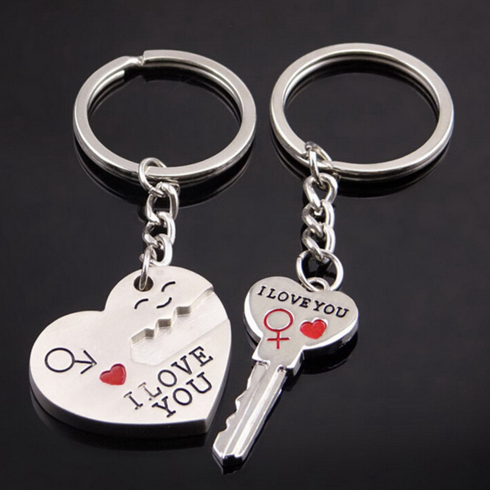 2pcs Fashion Love Heart Key Ring Keyfob Couples Romantic Keychain Lover Gift. 