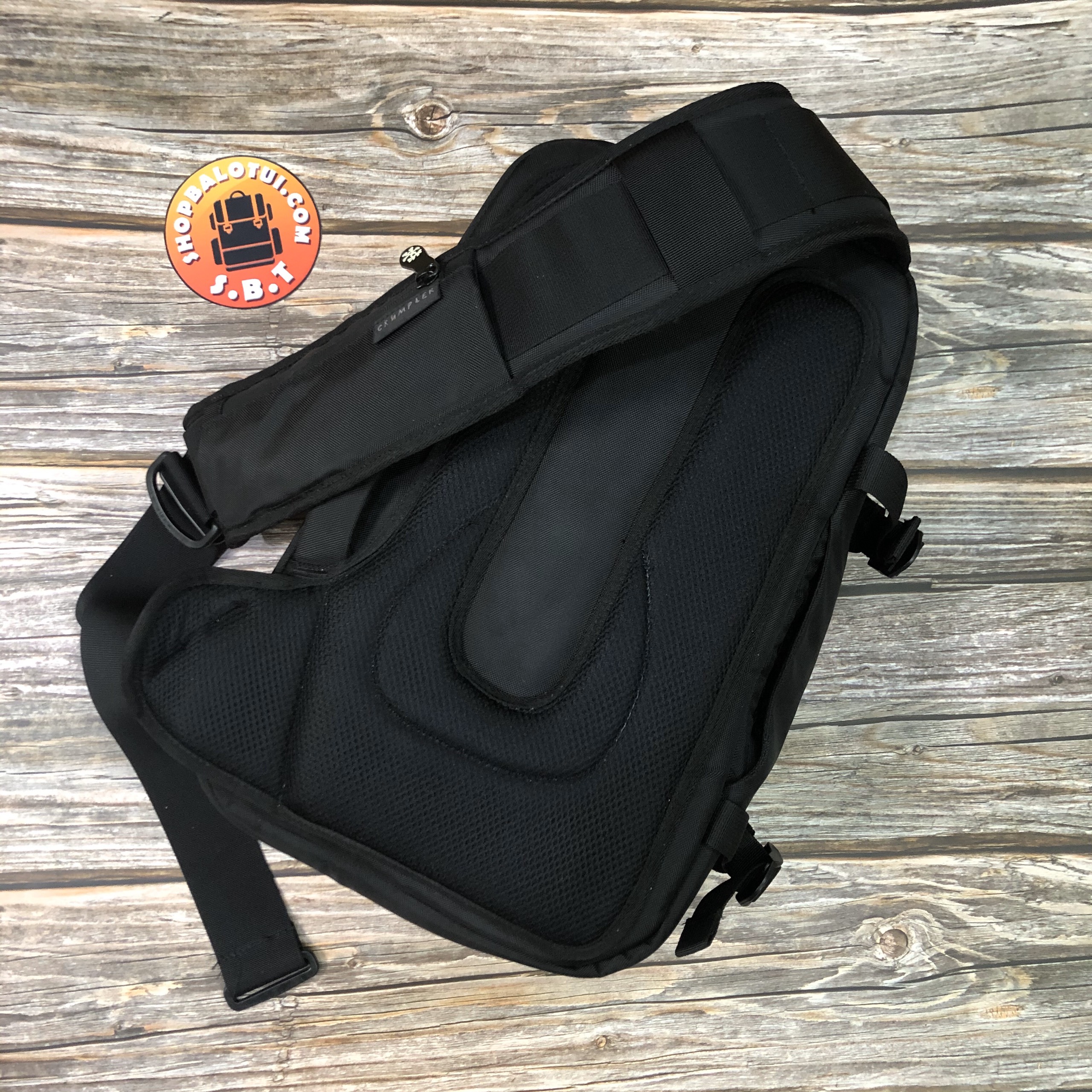 BALO MÁY ẢNH ĐEO CHÉO CRUMPLER QUICK ESCAPE SLING L