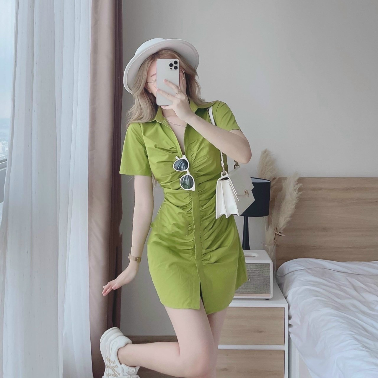 Đầm Body Cổ Sơ Mi Nút Dọc Nhún Xinh Xắn