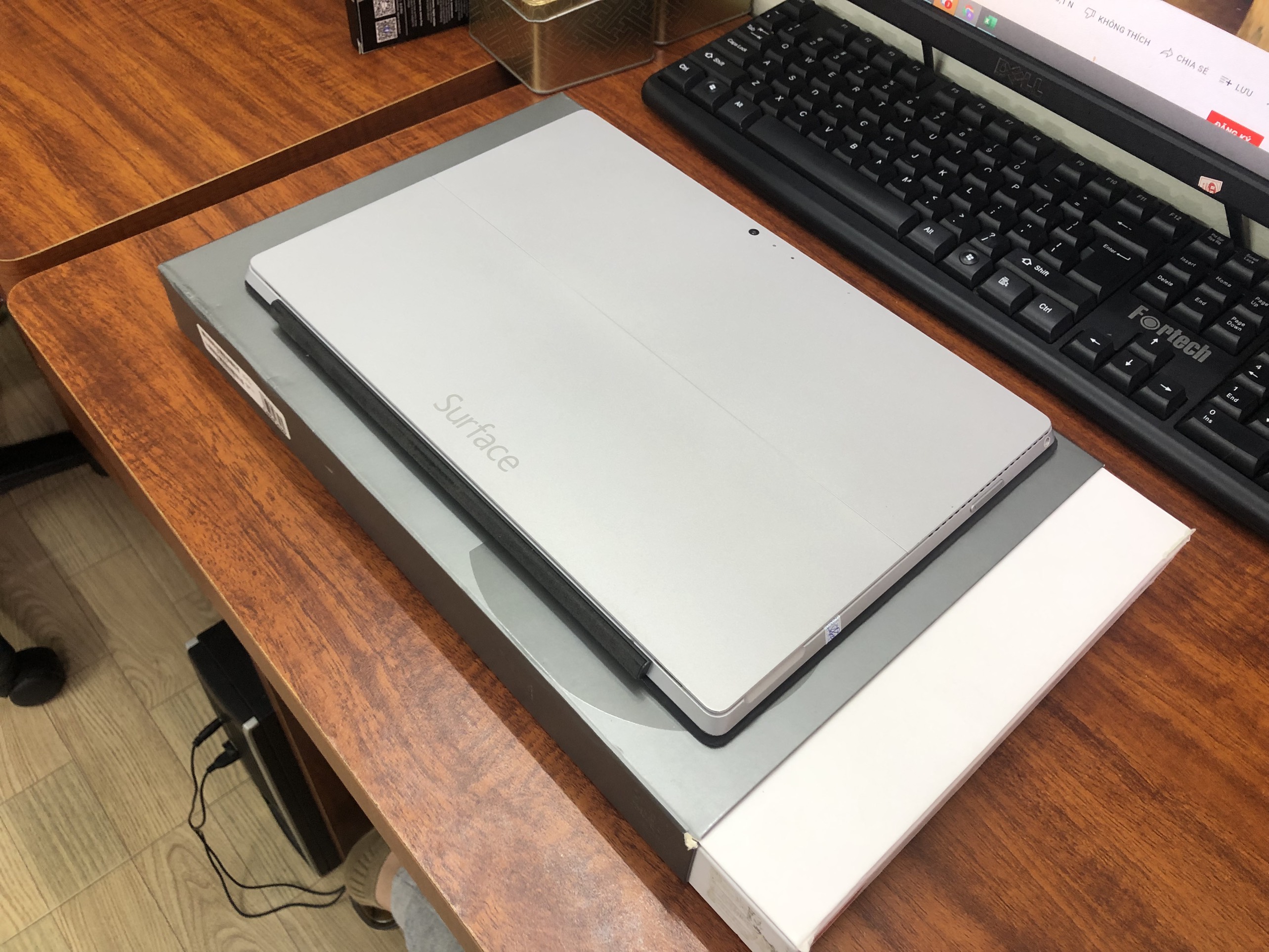Laptop Surface Pro 3 Full Box/ Core i5 1.9/4GB/128GB