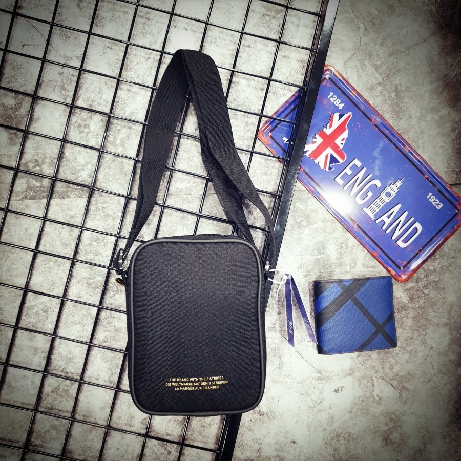 Túi đeo chéo nam Adidas Classic Mini Bag