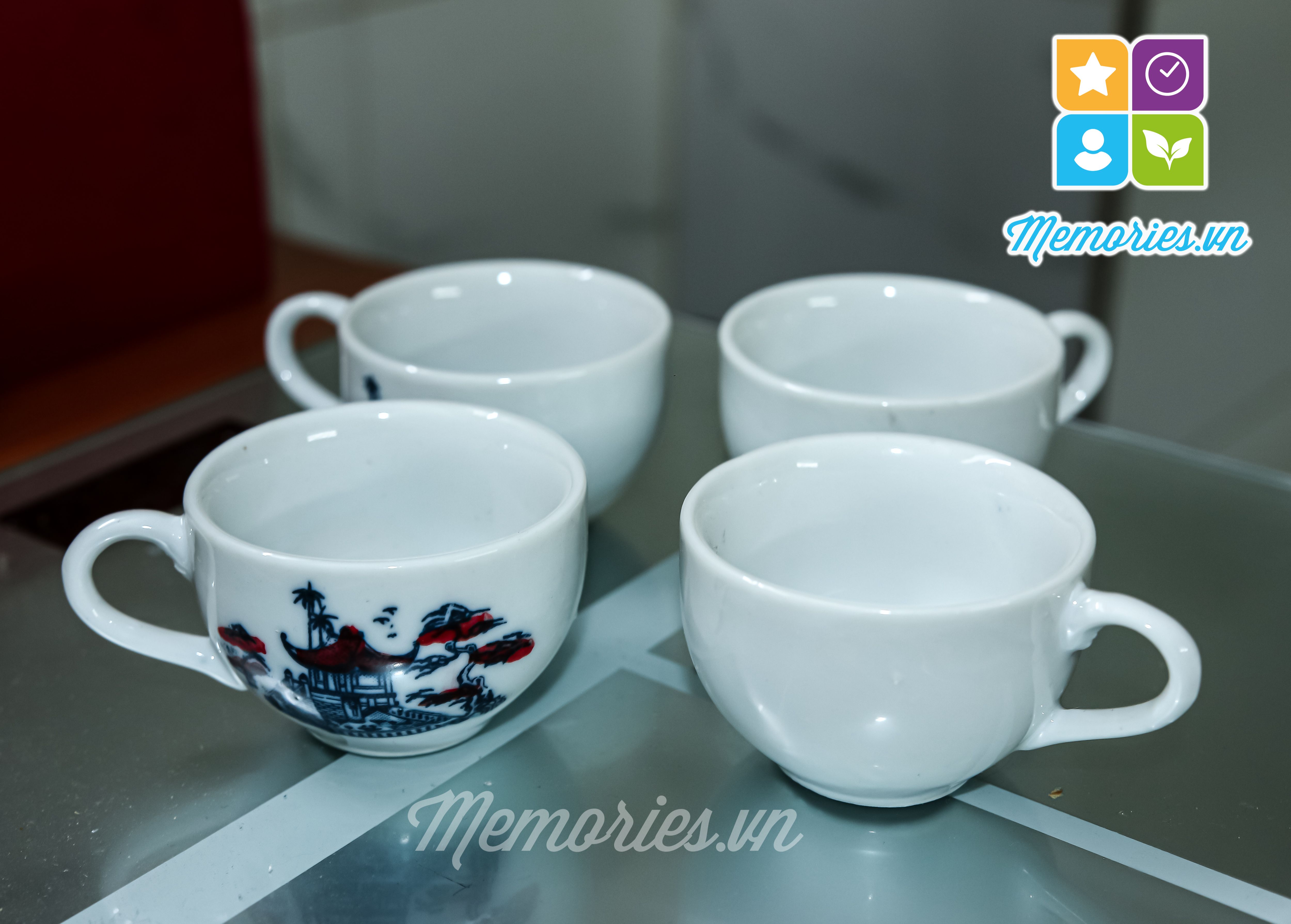 Tách/ Chung/ Ly Trà Mẫu Cổ Xưa Dân Dã