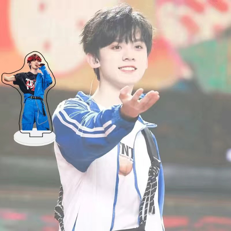 Standee tf gia tộc f3 6cm