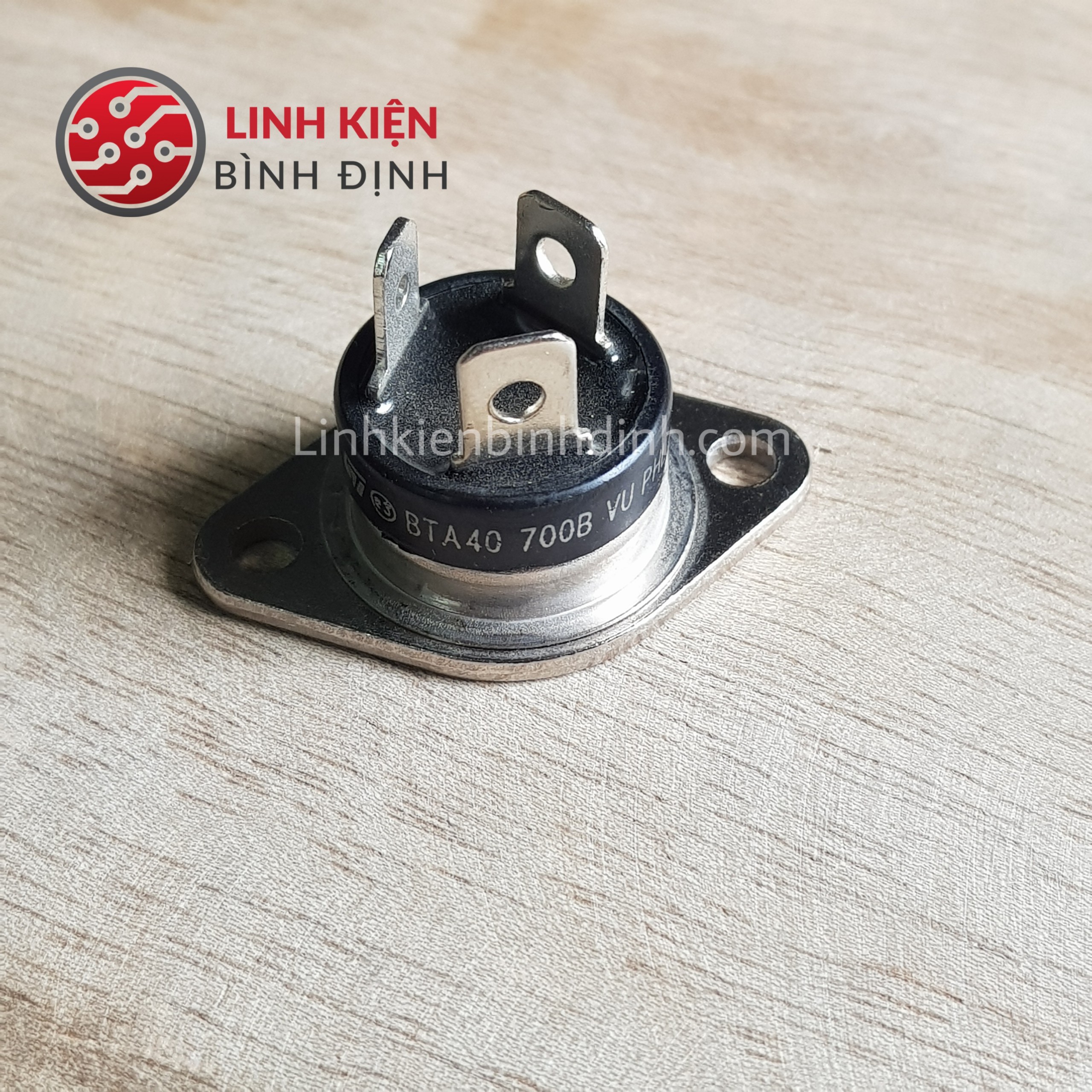Triac BTA 40-600B philip 40A 600V (loại tốt)