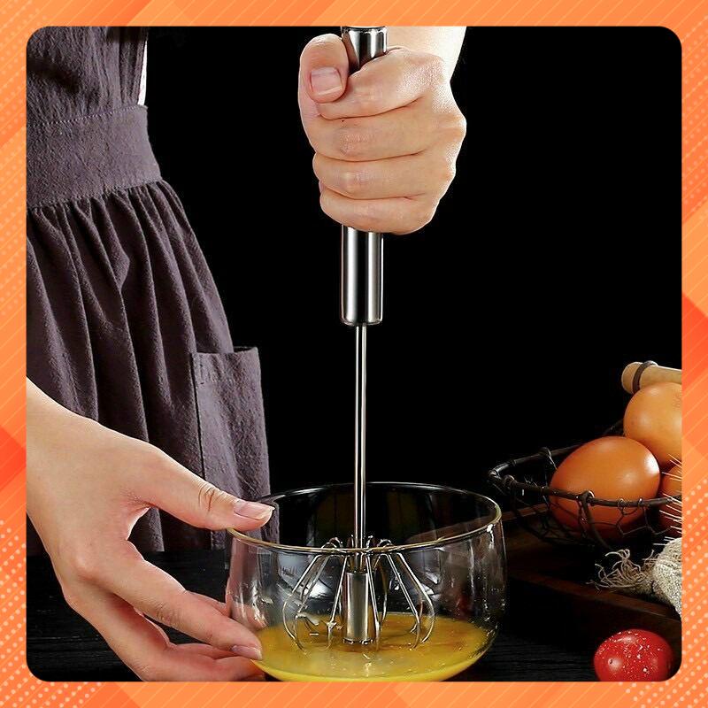 dụng cụ đánh trứng bằng tay