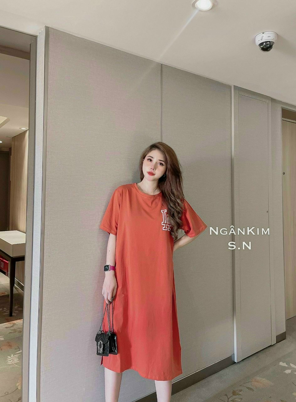 Váy suông bigsize, bầu bí bon chen, vải lụa không nhăn