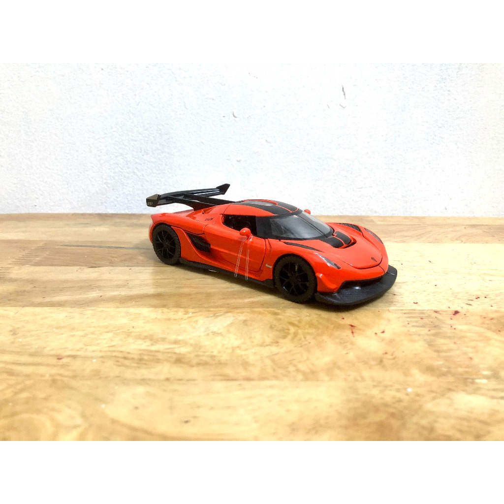 Mô hình xe Koenigsegg Jesko _ Tỷ lệ 1:32