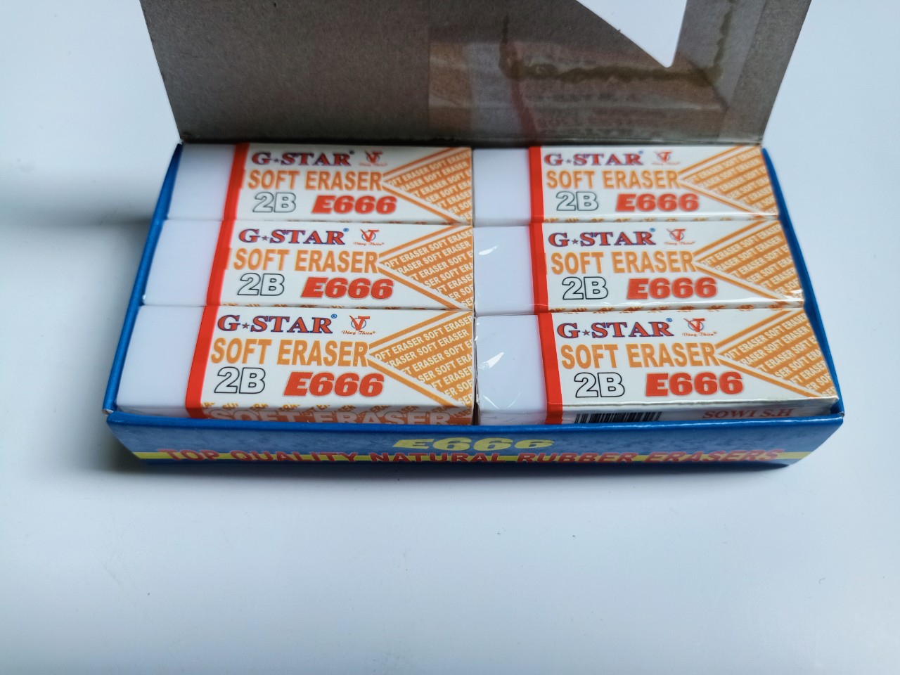 HỘP 12 CỤC GÔM MÀU E-666 ĐEN/TRẮNG G-STAR