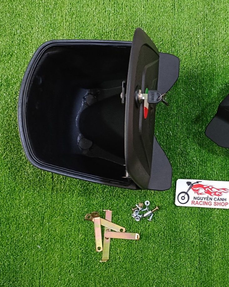 Thùng giữa givi  xe Wave S110 xe Wave RSX 110
