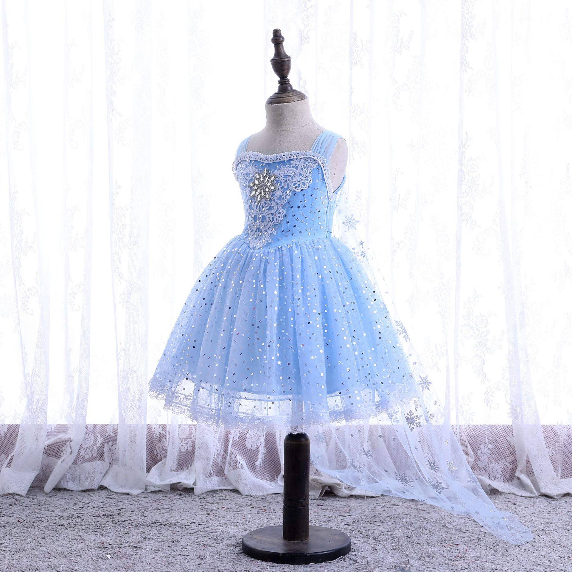 Đầm voan công chúa hình Elsa cho bé gái dự tiệc đẹp từ 12-35kg hàng Quảng Châu cao cấp