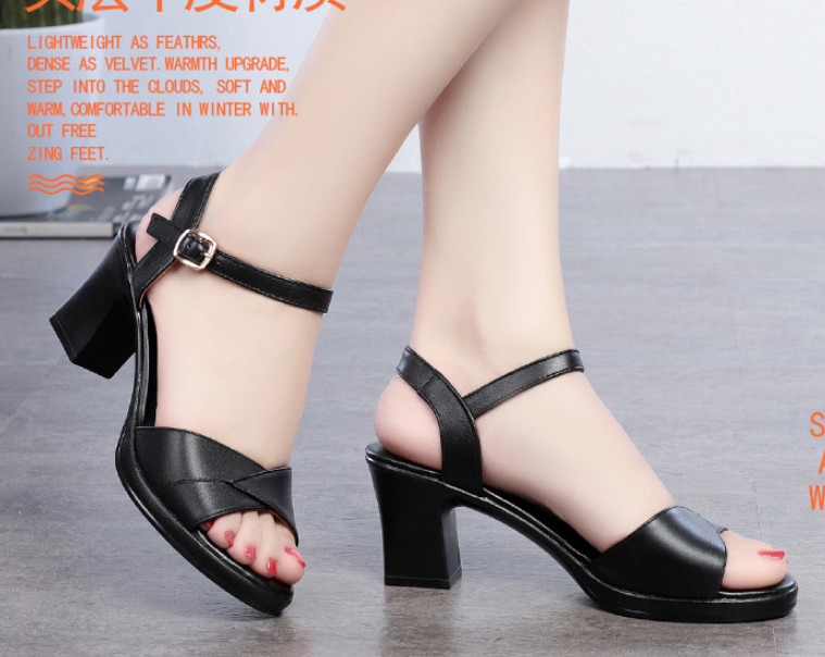 Giày sandan gót vuông bản quai đắp chéo 7f