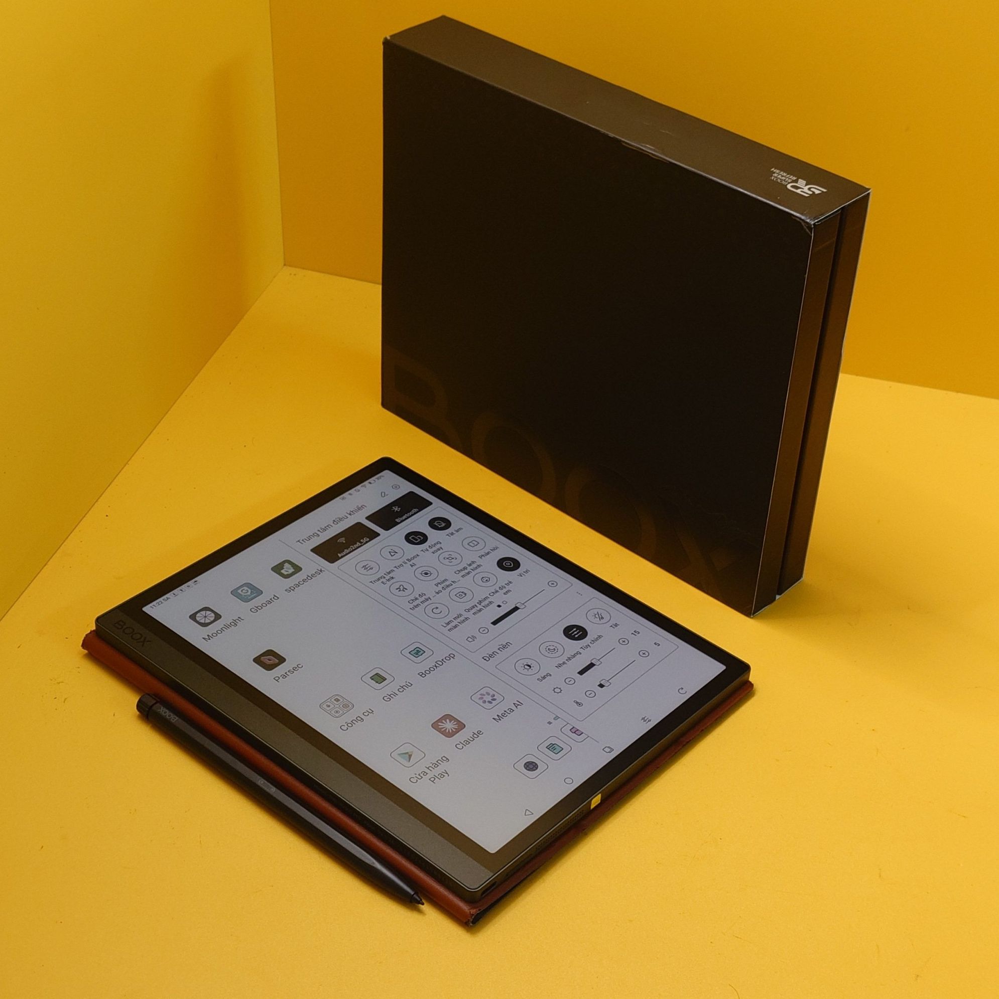 Máy đọc sách Boox Tab Ultra C Pro cũ Fullbox kèm bút và bao da xịn