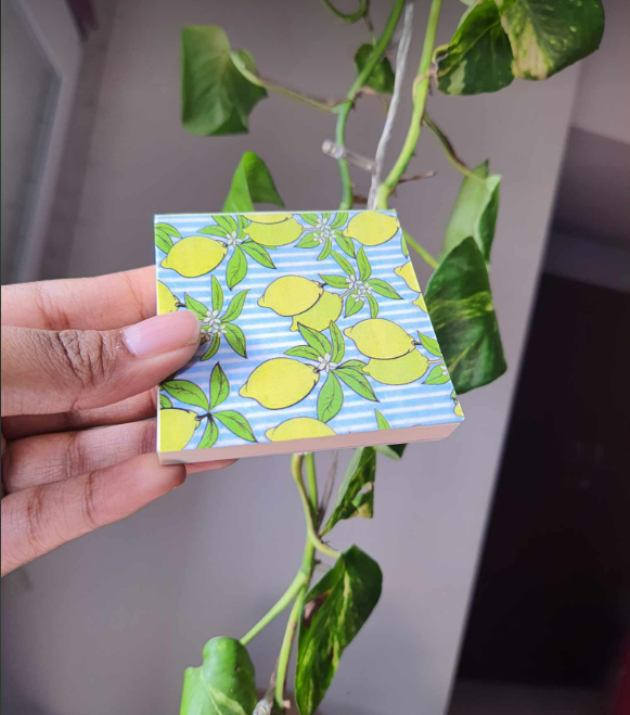 Pocket%20Notepad-%20Lemon-%20Stylish%20Pocket%20notebook%20for%20Cool%20lifestyle.%20100%20Pages%20Novel%20-%20Image%206
