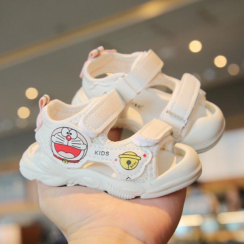 Sandal Doremon có đế chống trơn vấp dành chó bé trai bé gái chạy nhảy thoái mái