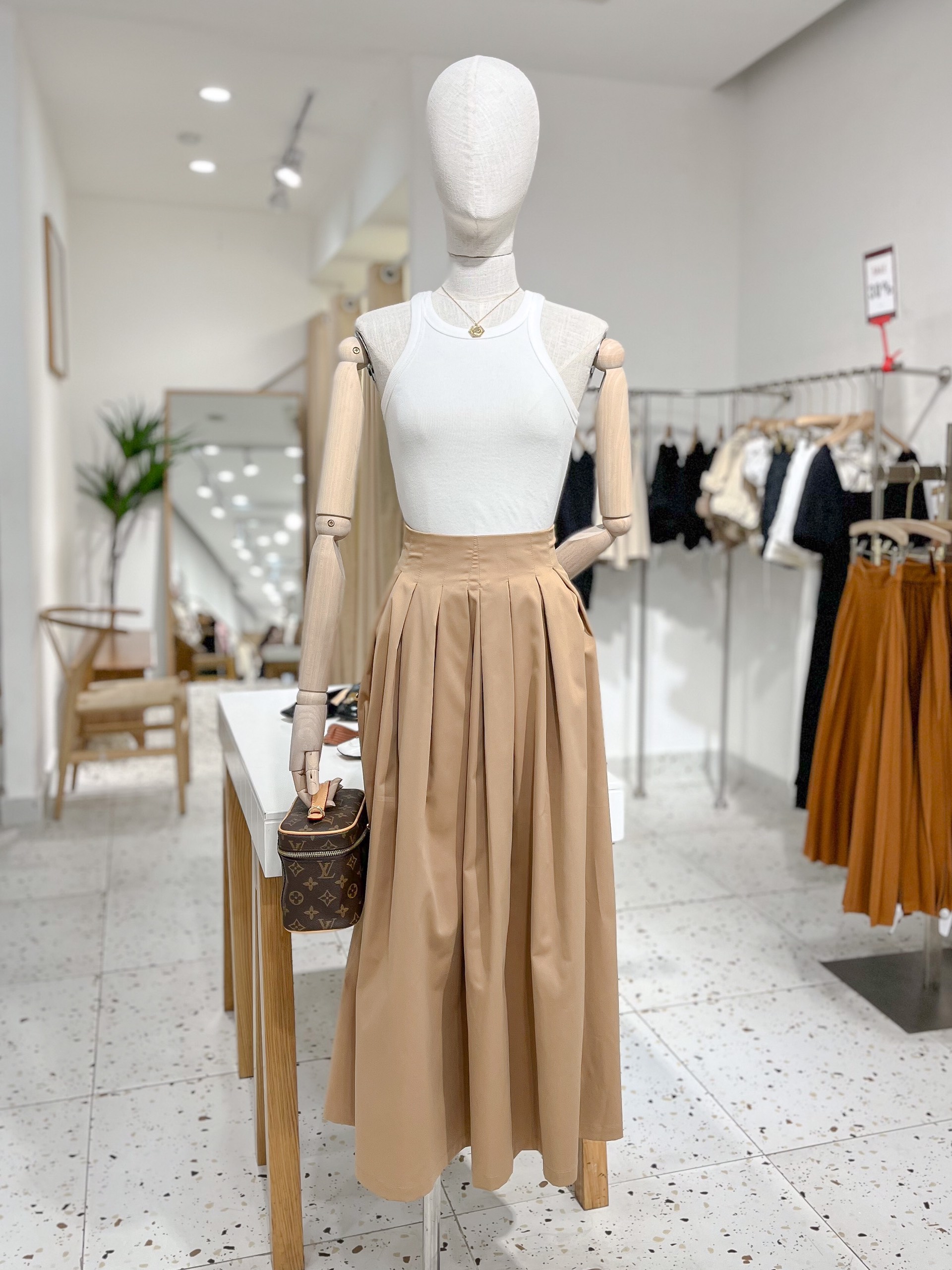 Áo sát nách viền basic , Peace House Clothing