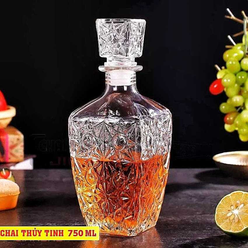 Chai Thủy Tinh Đựng Rượu 750ml (combo 2 cái) mẫu vuông vát đáy họa tiết nổi – Vỏ Chai Rượu Đẹp – Bình Đựng Rượu trong suốt (B1)