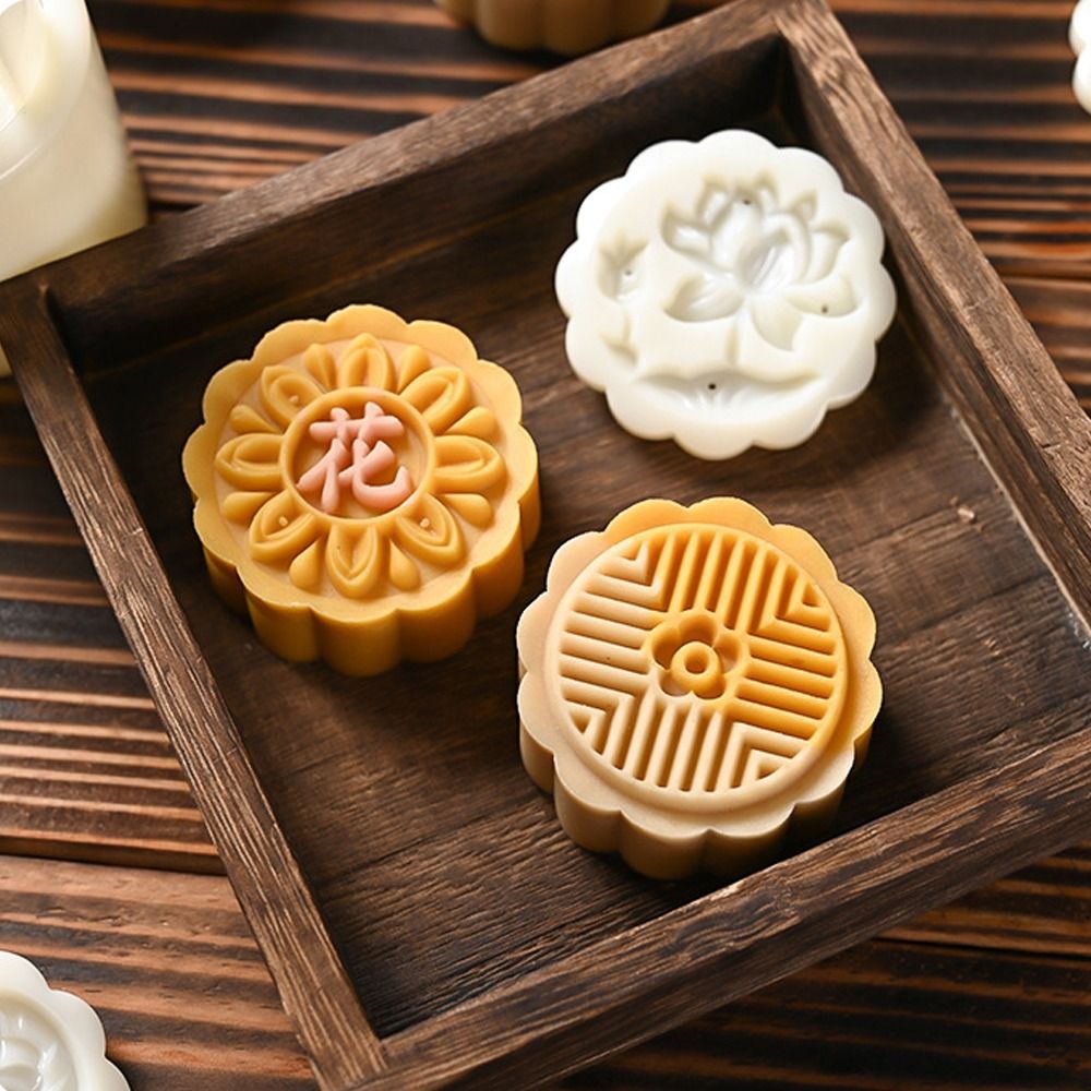 Cookie Tools 50g Mooncake Mold Plastic 3D Pattern Pastries Dessert Mold Mini Non-stick Hand Pressed Mould Chocolate Dessert.