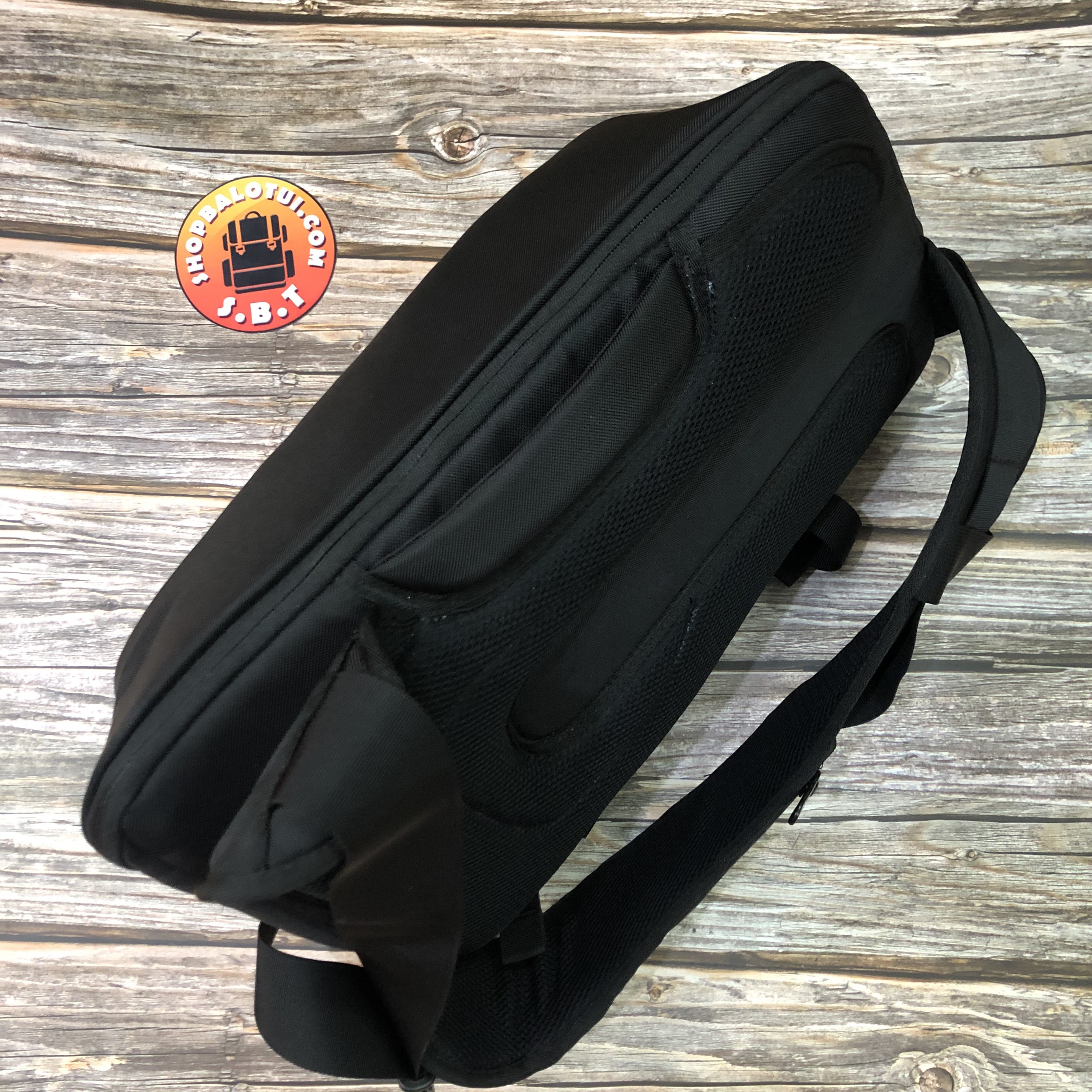 BALO MÁY ẢNH ĐEO CHÉO CRUMPLER QUICK ESCAPE SLING L