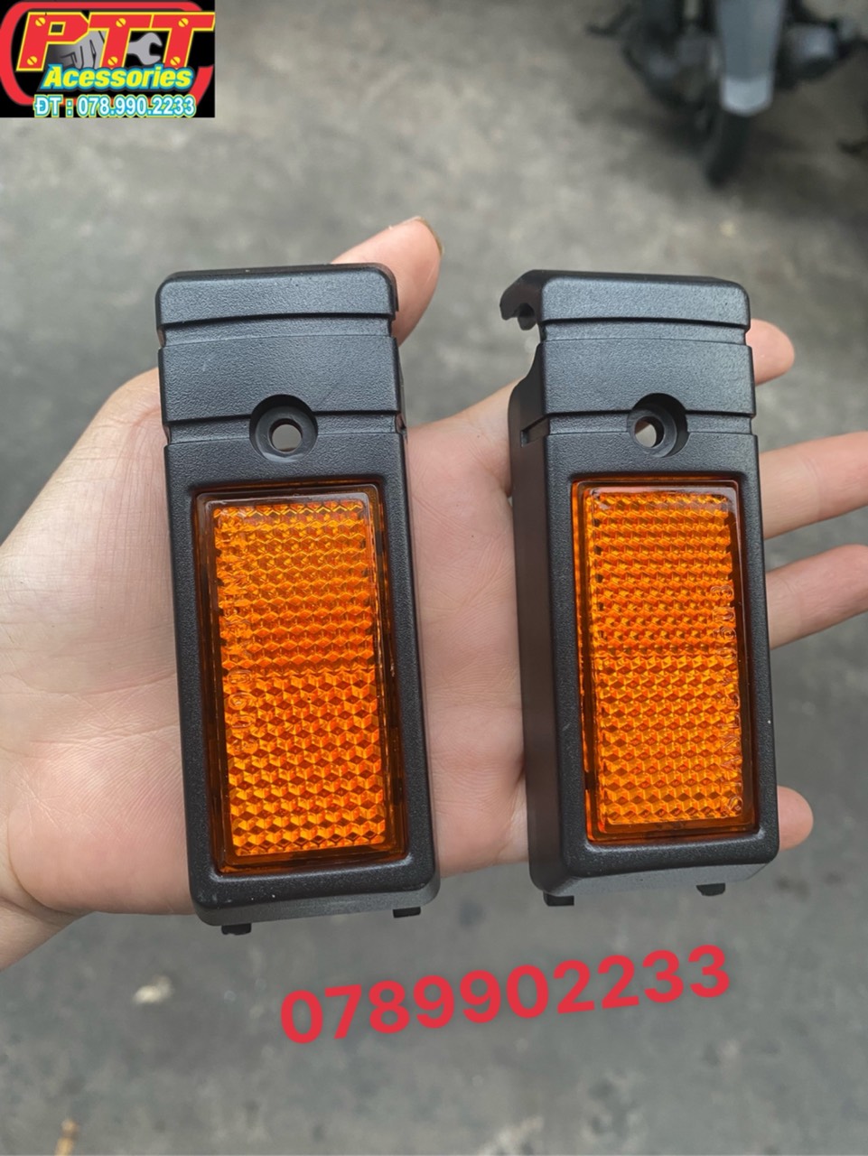 Cặp mắt mèo phản quang xe dream