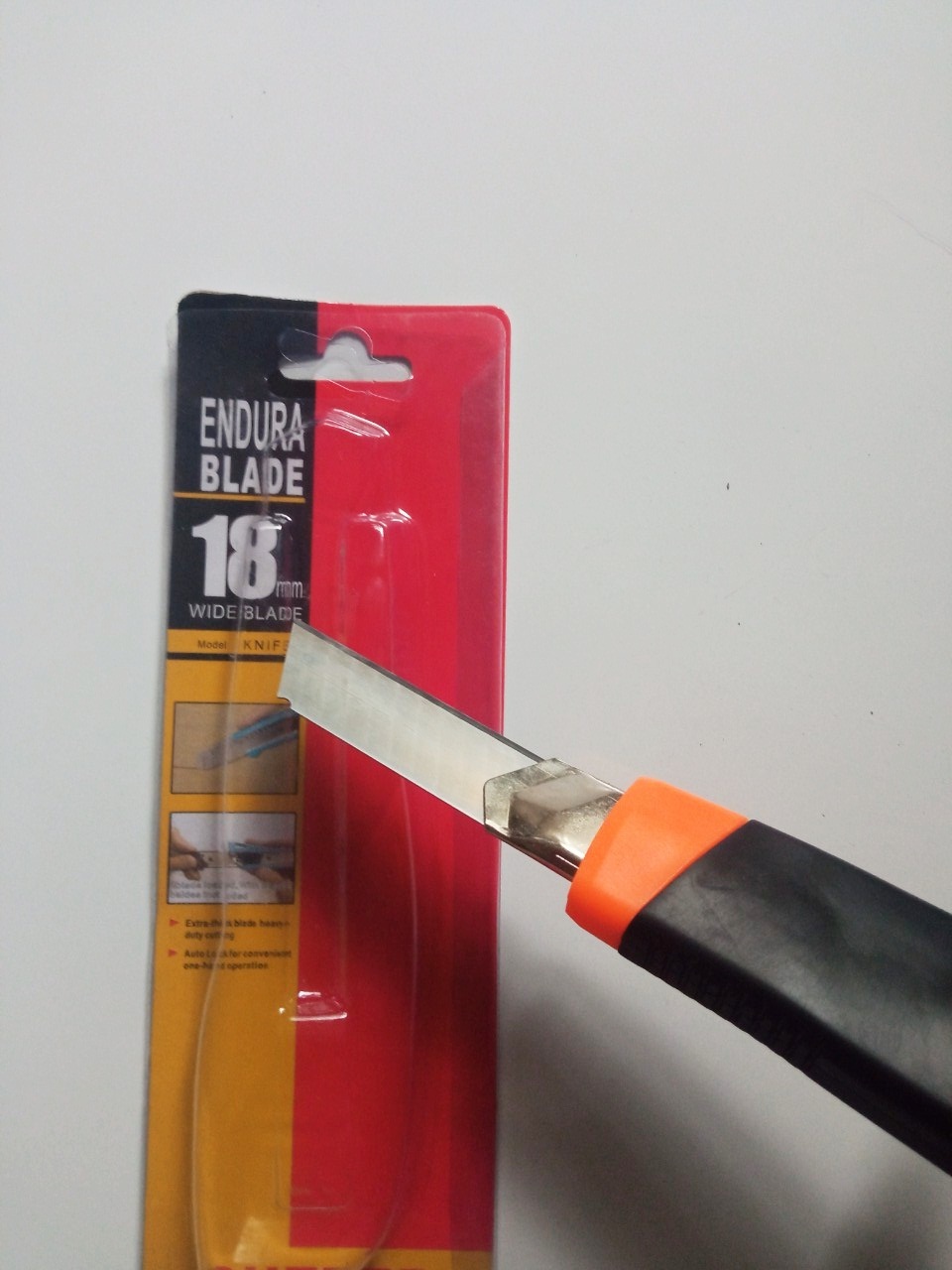 Dao rọc giấy cỡ lớn 18mm Endura