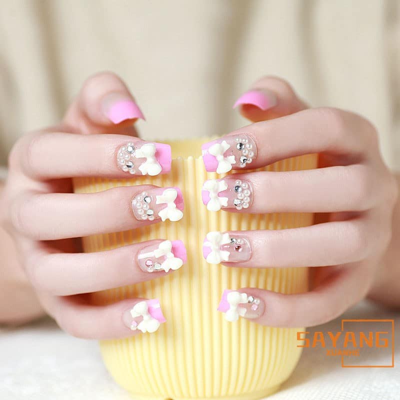 Bộ 24 Móng tay giả , nail giả A14 ( Keo sẵn sau các móng tay )