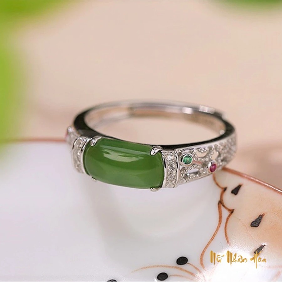 N059 Nhẫn ngọc bạc đính ngọc bích xanh
