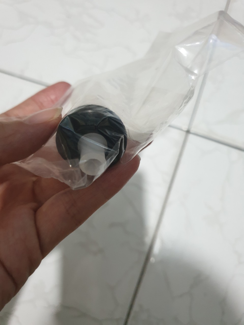 ( MADE IN THAILAND)  Lọc xăng máy cắt cỏ bình xăng trên.