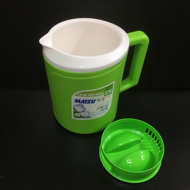 Ice pitcher 2.5 Liter Matsu Duy Tan plastics