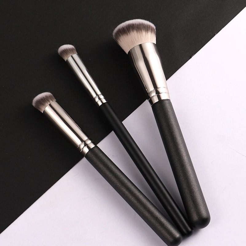 SUAKE  170/270 Cọ trang điểm đầu tròn đánh kem nền dễ dàng thao tác