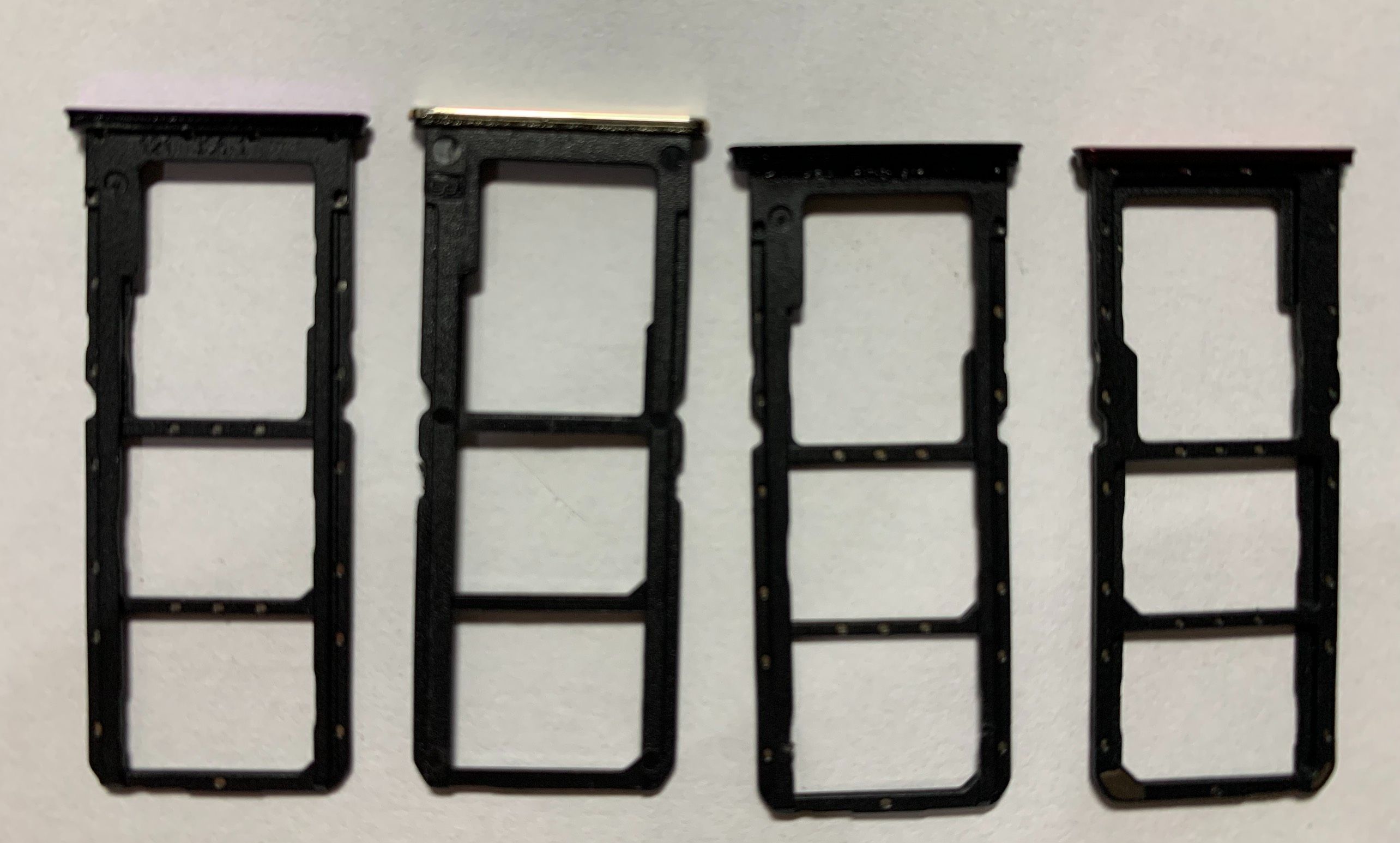 Khay sim điên thoại oppo F9