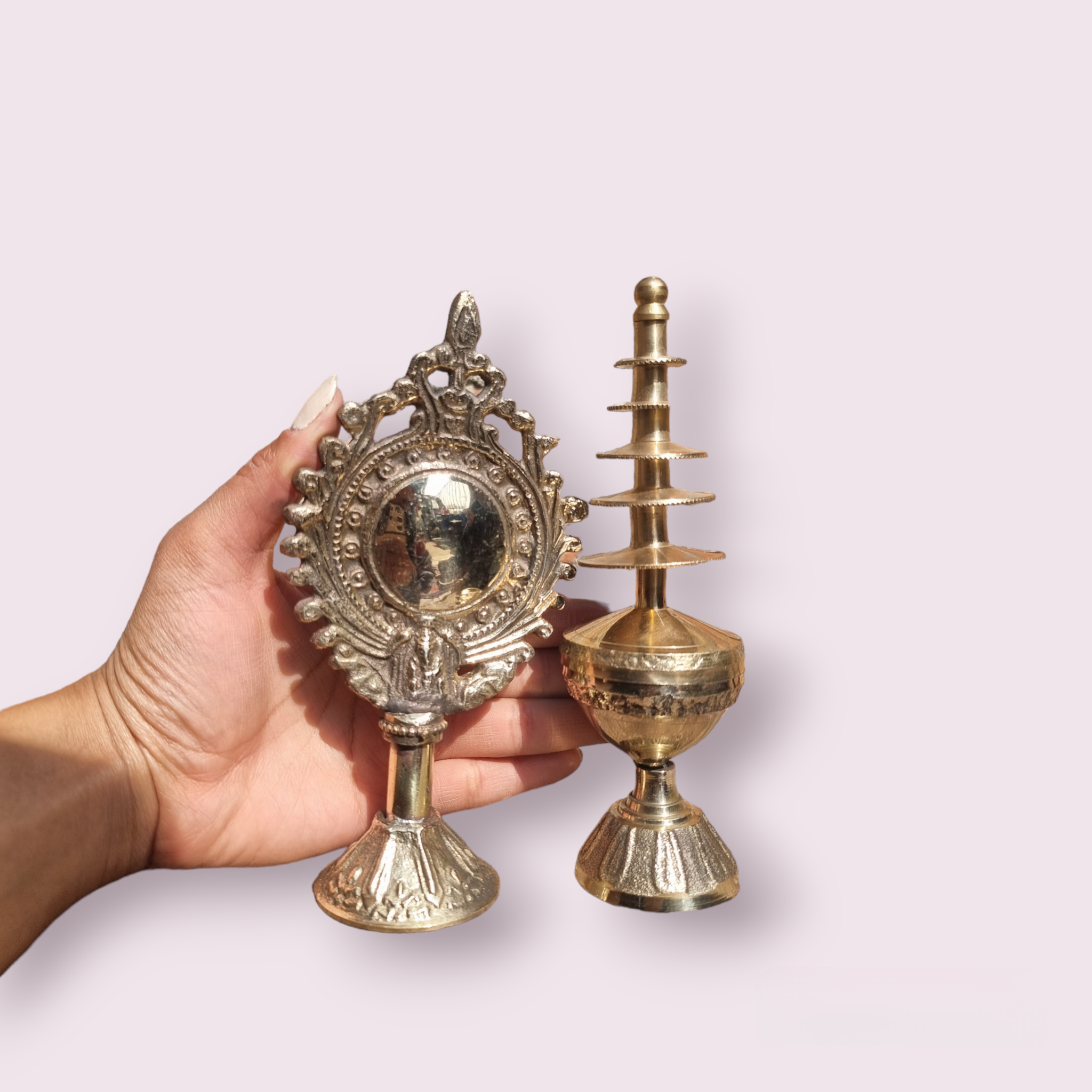 Brass%20Sinamu%20&%20Jwala%20Nhyaka%20-%207inch/17cm%20-%20Newari%20Pujaset%20-%20Sinhamu%20&%20/Newari%20Mirror%20-%20Machinemade%20-%20Image%205