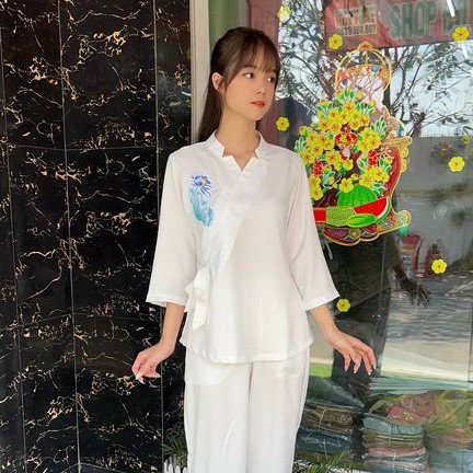 Bộ quần áo nữ phật tử - đồ lam đi chùa vải lụa thêu hoa pa16
