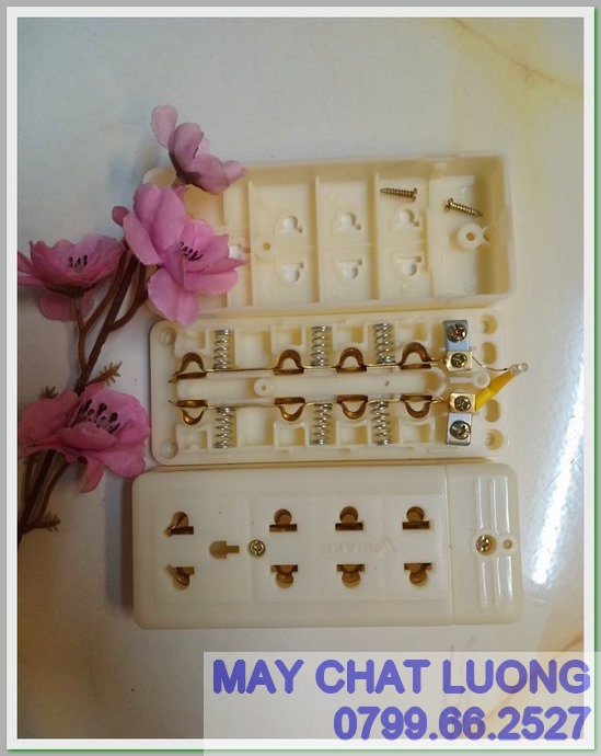 Ổ CẮM SIÊU BỀN 3 LỖ  – 4 LỖ  VINAKIP