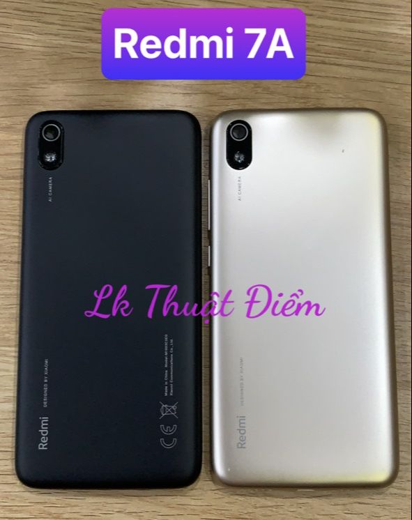 bộ vỏ xiaomi Redmi 7A,có phím và kính camera