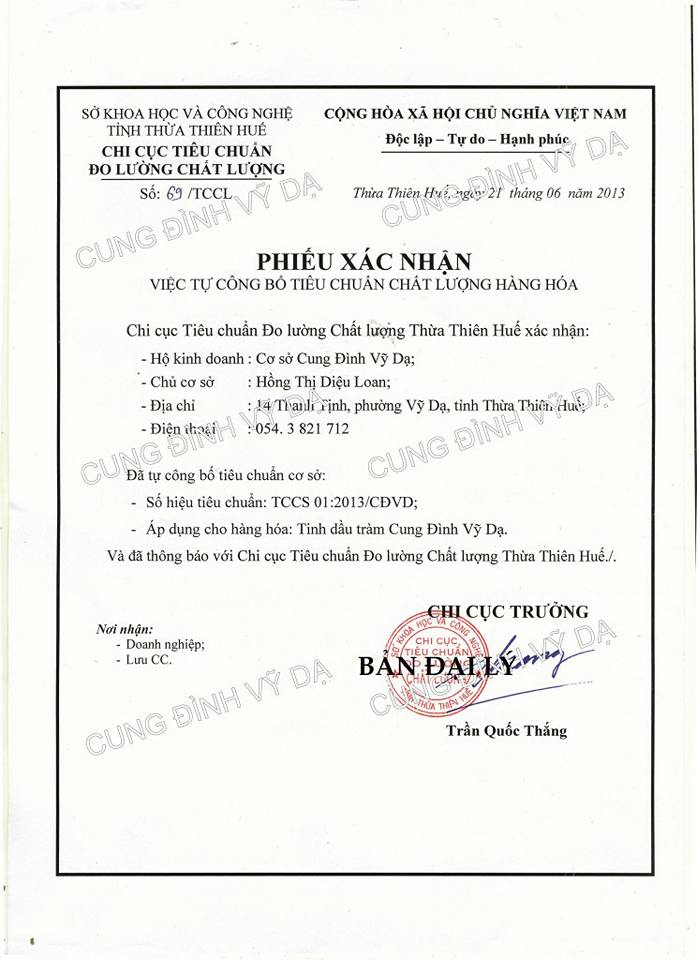 Dầu tràm Cung đình vỹ dạ 50ml ( chính hãng loại nguyên chất , ĐẶC SẢN HUẾ )